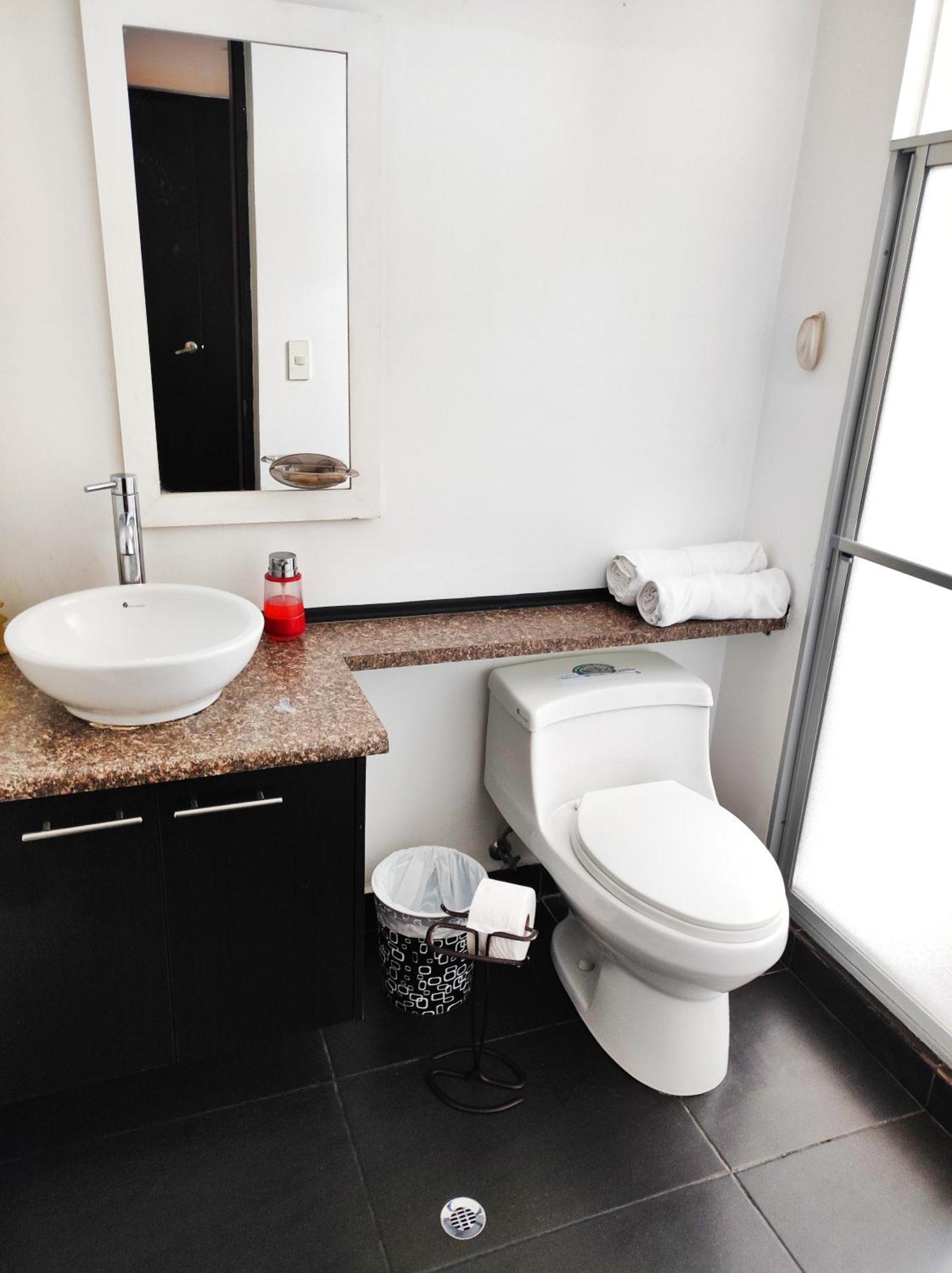 Coliving Ecuador Apartamentos Sector Swiss Hotel Quito Extérieur photo